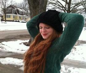 Lilith Fair Hand Knit Tam Black